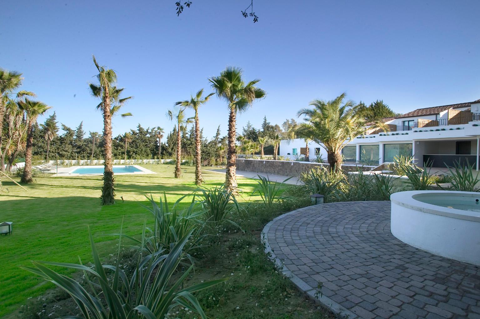 Hotel Encinar De Сотогранде Екстериор снимка