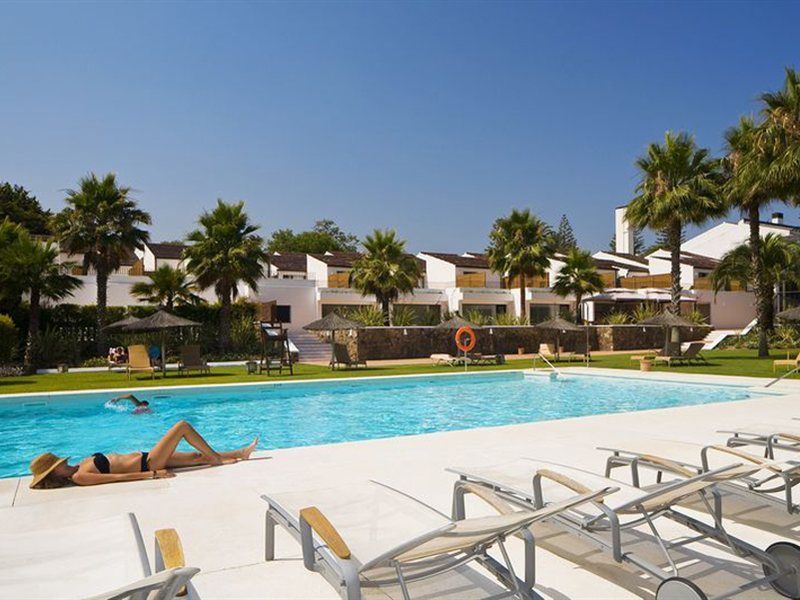 Hotel Encinar De Сотогранде Екстериор снимка